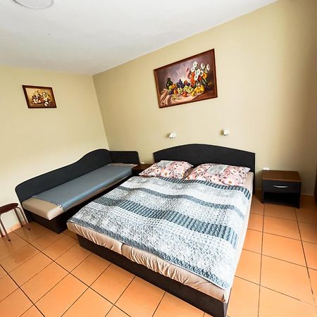 Apartman Taktik Veľký Meder Exterior foto