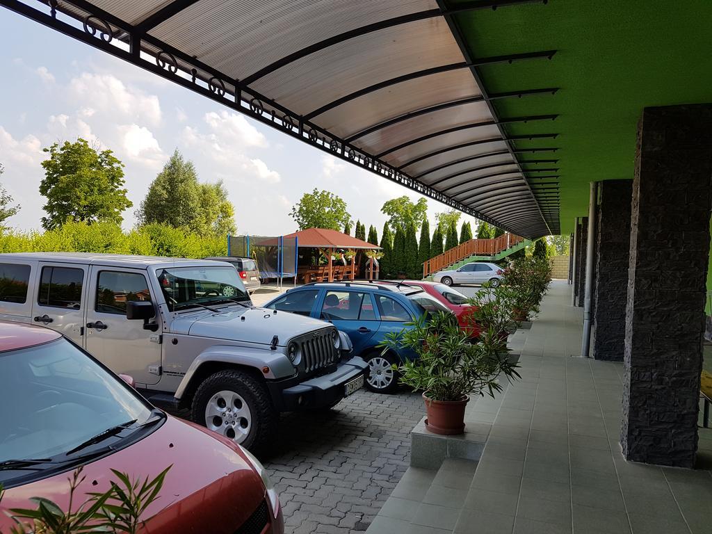 Apartman Taktik Veľký Meder Exterior foto